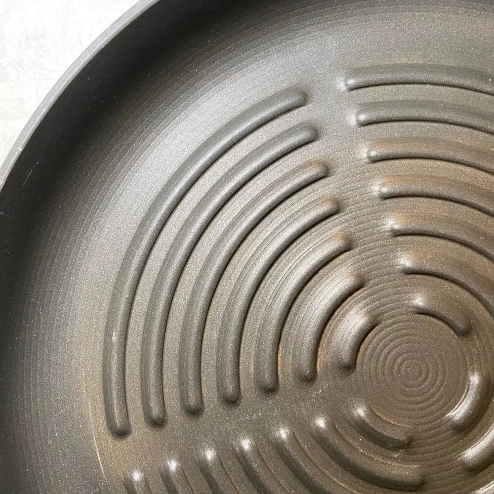 Circulon Hard Anodized Nonstick Frying Pan Skillet 11.25